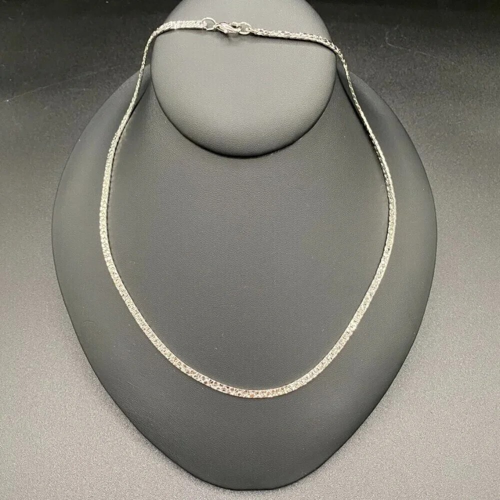 Textured Silver Tone Chain